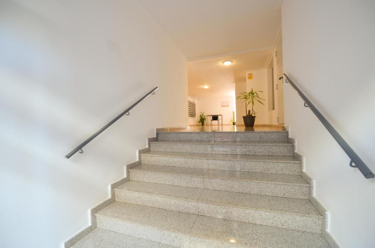 Schoene Wohnung Mit Pool , Wi-Fi Und Privat Garage 또레비에하 외부 사진